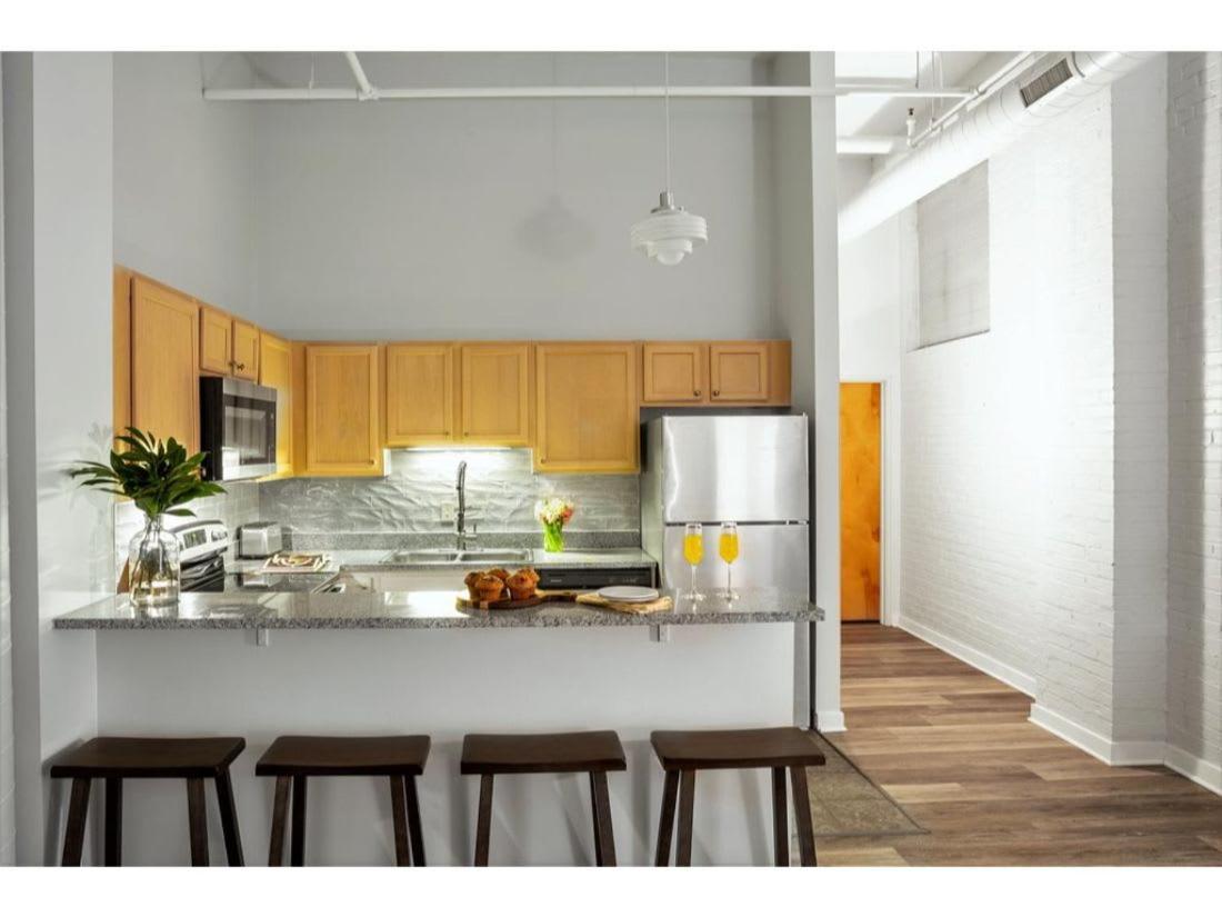 2Br 2Ba In The Block By Cozysuites! Indianapolis Exterior foto